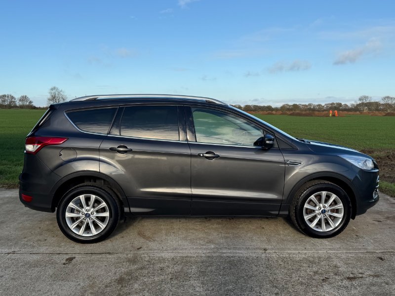 FORD KUGA 2.0 TDCI TITANIUM SUV 5DR DIESEL MANUAL 2WD EURO 6 S S...